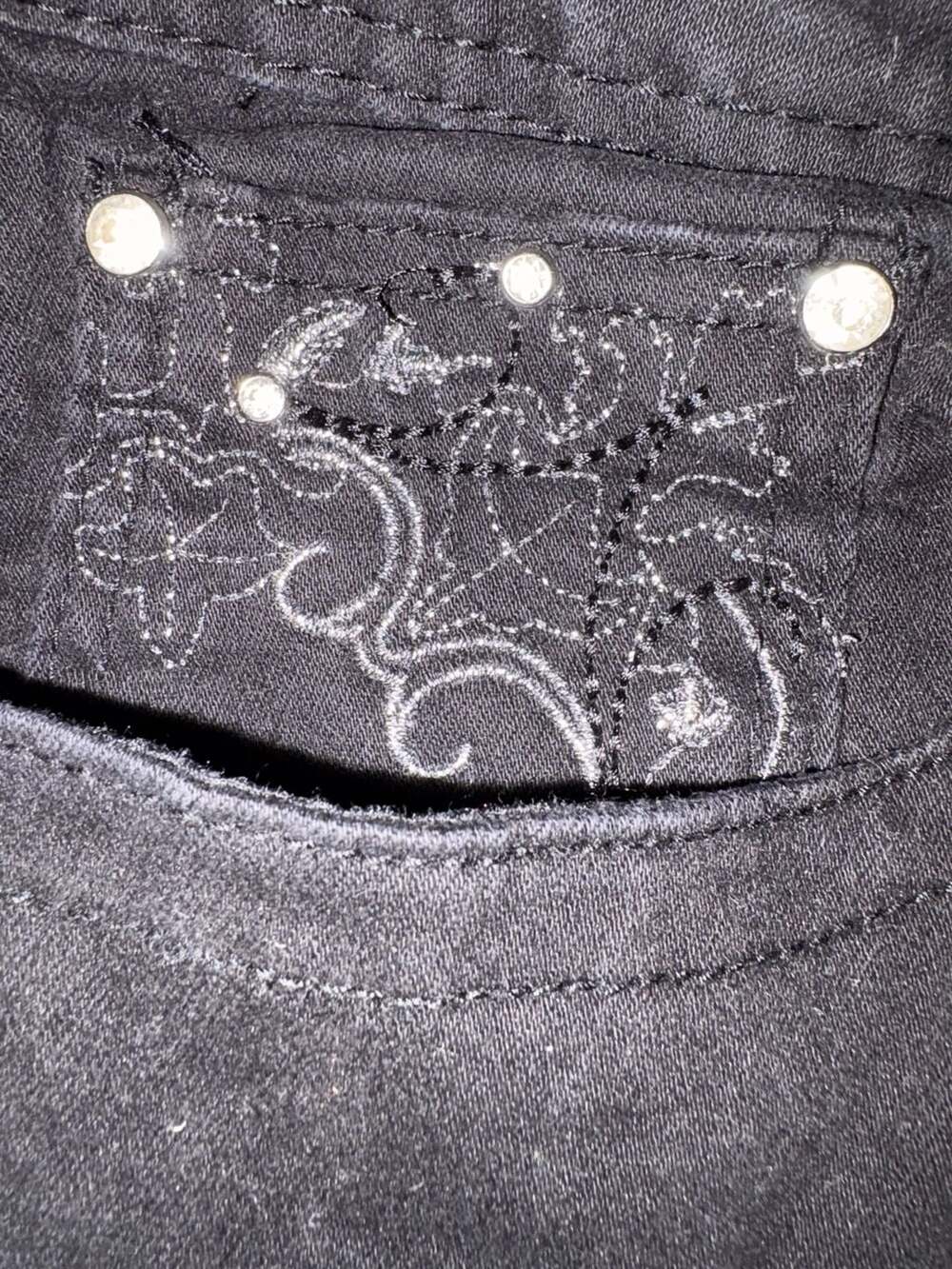 Earl Jean Women's Size 18W Black Straight Leg Embellished Pocket Denim Jeans - Picture 3 of 6